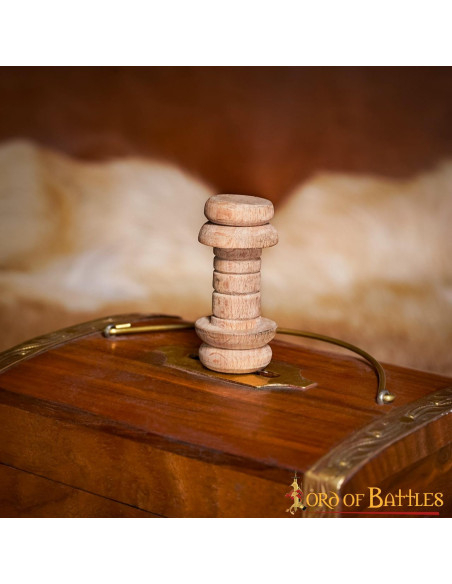 Petite bobine pour fils (4,7 cm.)