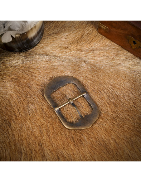 Boucle médiévale au design fantaisie...