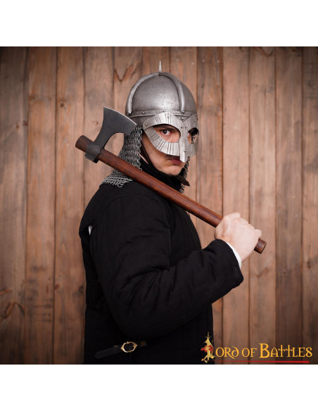 Casque Viking en acier avec doublure... Casque Viking en acier avec doublure...