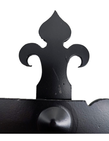 Cintre médiéval en fer forgé avec 3...