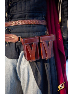 Sac ceinture médiéval en cuir rigide marron