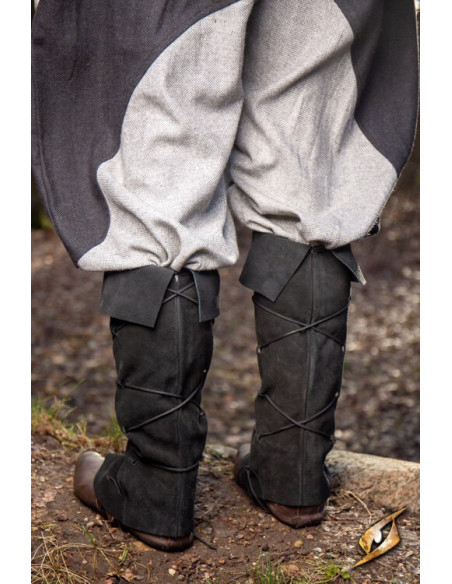 Jambières médiévales de Théoderic...