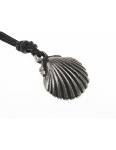 Pendentif coquille de pèlerin médiéval de Santiago