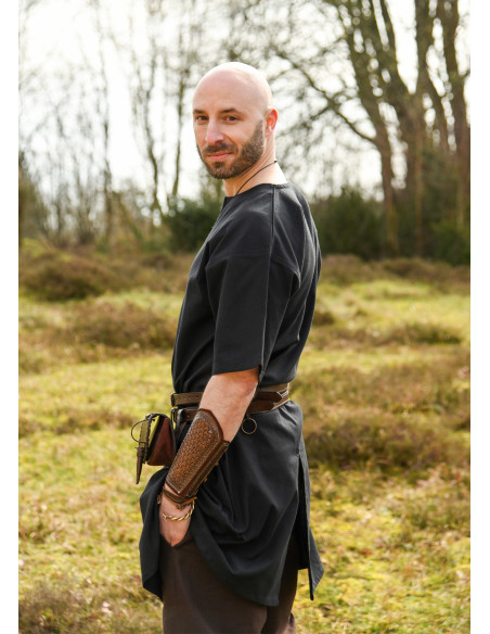 Tunique médiévale manches courtes...