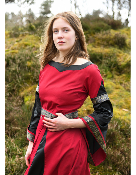 Robe médiévale du noble modèle...