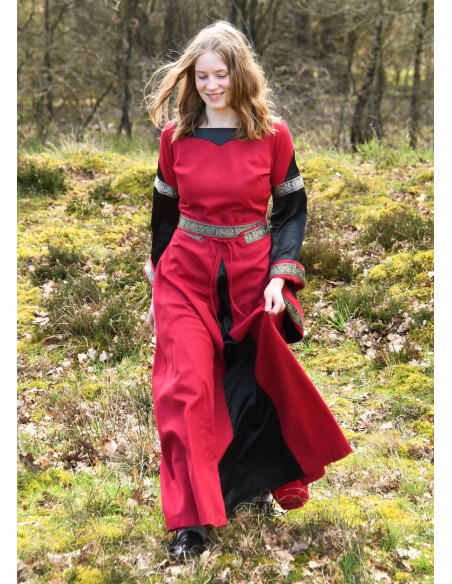 Robe médiévale du noble modèle...
