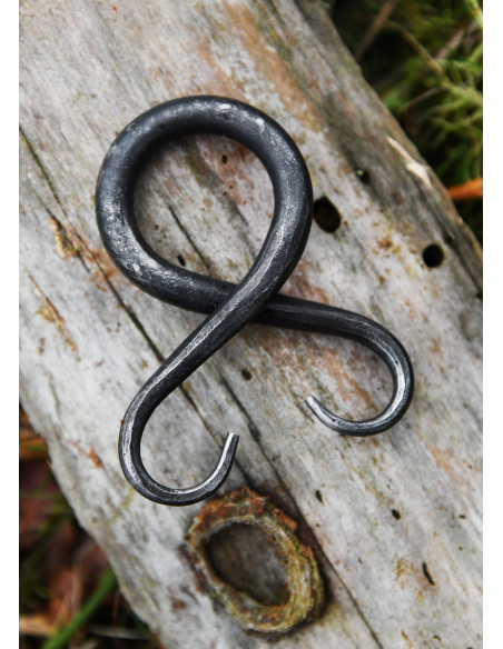 Boucle de ceinture médiévale, croix...