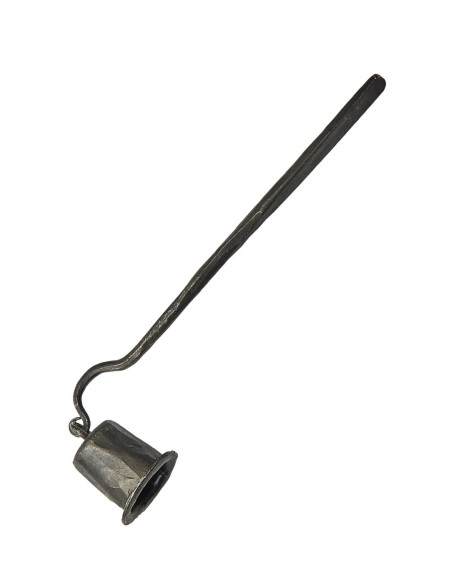 Éteignoir médiéval en fer forgé