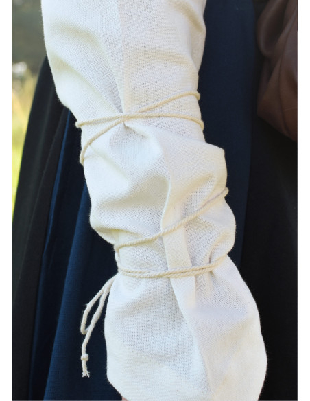 Blouse médiévale Aila en blanc naturel
