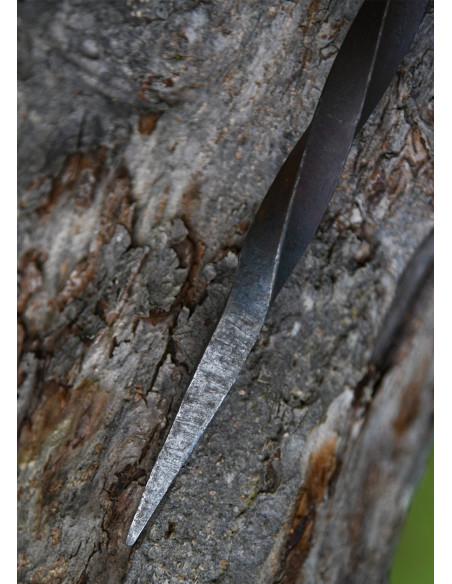 Lampe à huile Osbert en fer forgé...