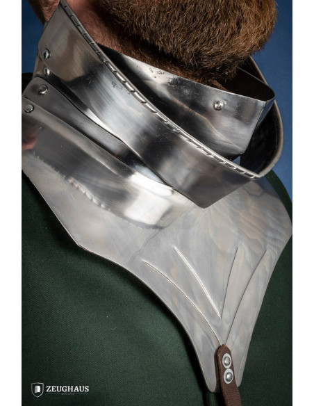 Gorgerin médiéval articulé en acier...