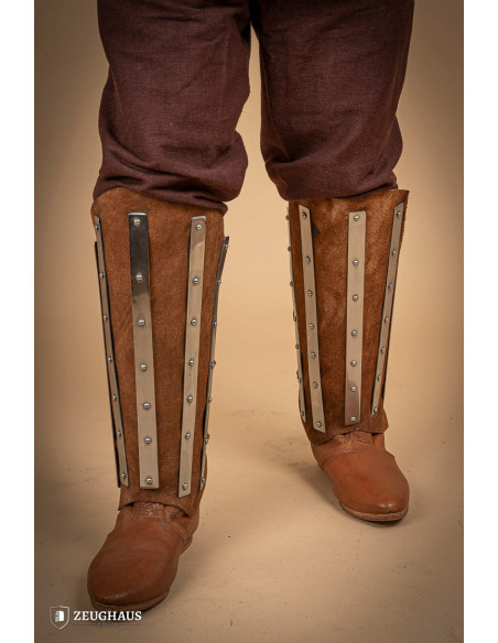 Grèves médiévales en acier et croûte...