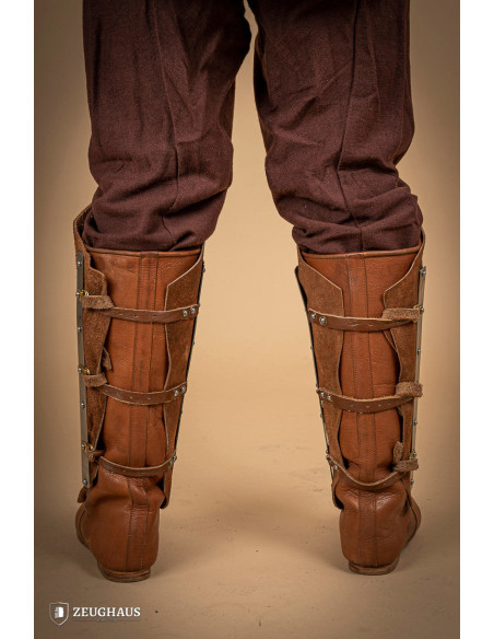 Grèves médiévales en acier et croûte...