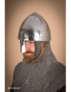 Casque Saint Venceslas avec protection nasale renforcée 2
