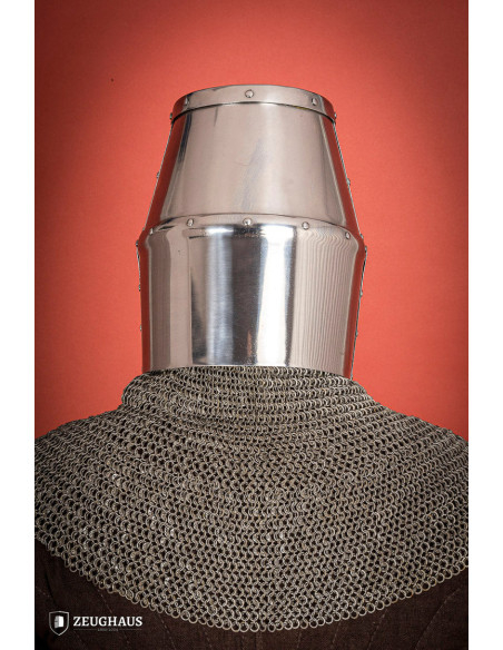 Grand Heaume des Croisés, croix en... Grand Heaume des Croisés, croix en...