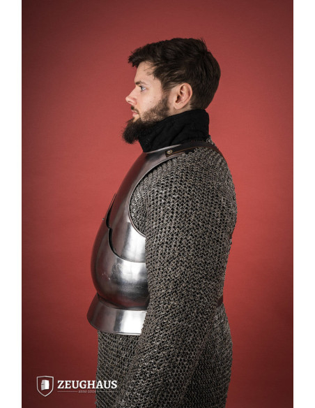 Cuirasse médiévale du XVe siècle....