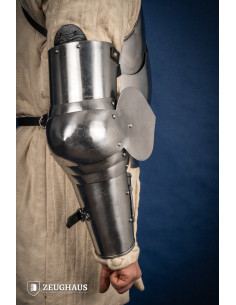 Armes médiévales, XVe siècle, acier poli (1,6 mm.) 2