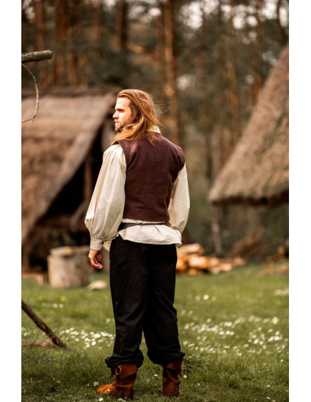 Gilet médiéval tricoté à la main...