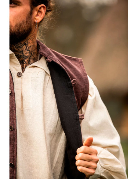 Gilet médiéval tricoté à la main...