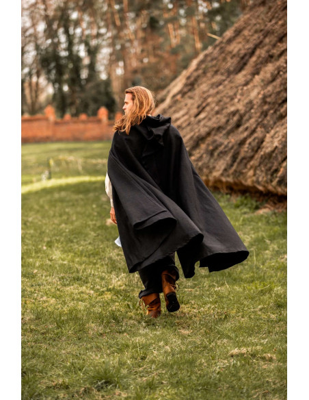 Cape médiévale courte avec fermeture...