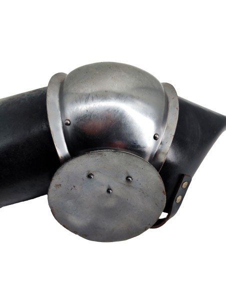 Pieds médiévaux en cuir et acier -...