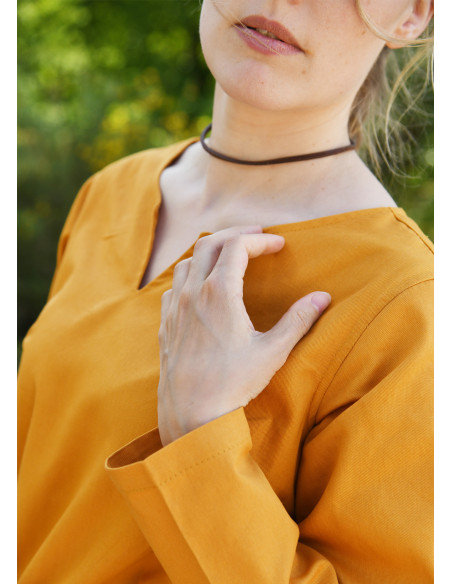 Robe viking femme modèle Milla, jaune...