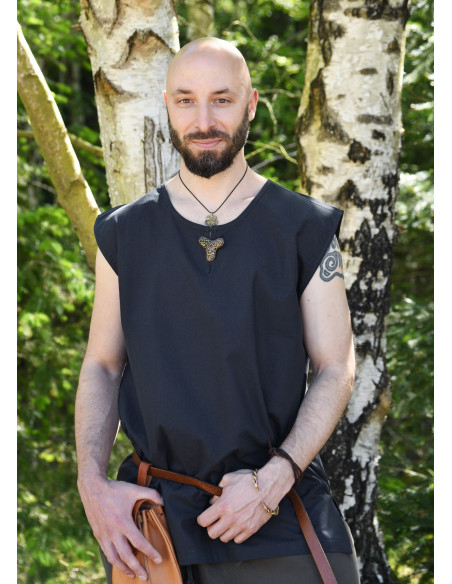 Tunique médiévale sans manches modèle...