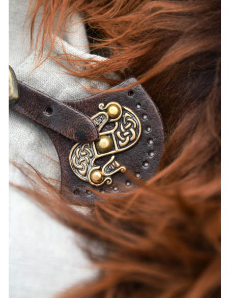 Fermeture de cape médiévale en cuir...