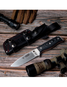 Couteau MT-5 avec manche en micarta