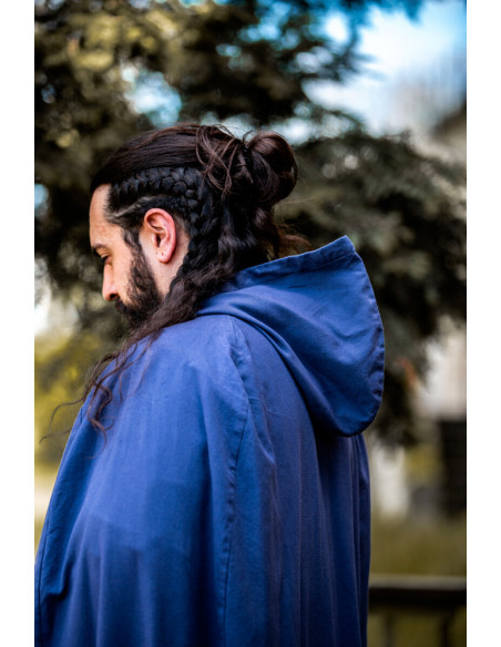 Longue cape médiévale bleue