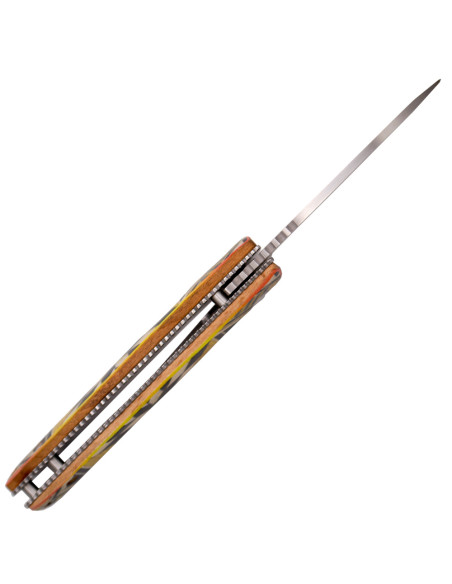 Troisième couteau de campagne en bois...