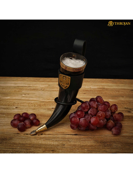 Corne à boire viking modèle champion...