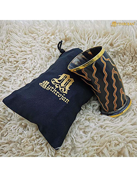 Verre à shot en corne authentique...