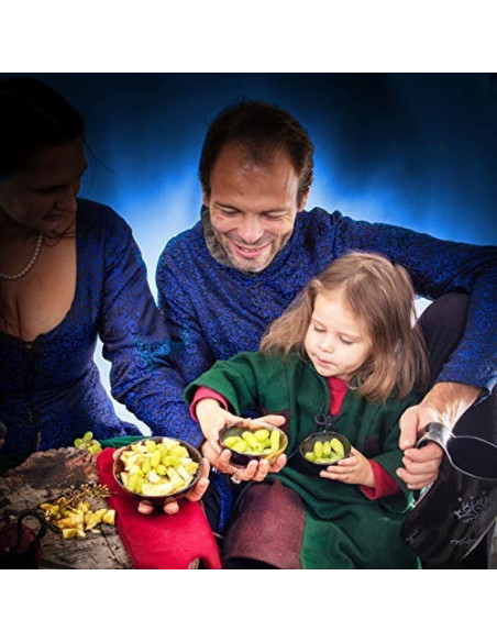 Ensemble de 2 bols médiévaux en bois...