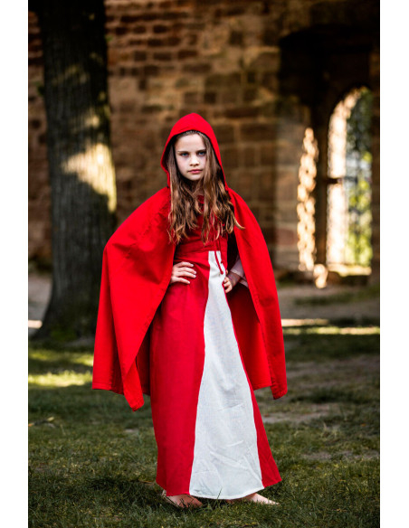 Cape médiévale pour enfants modèle...