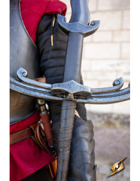 Mandoble de style flammigère...