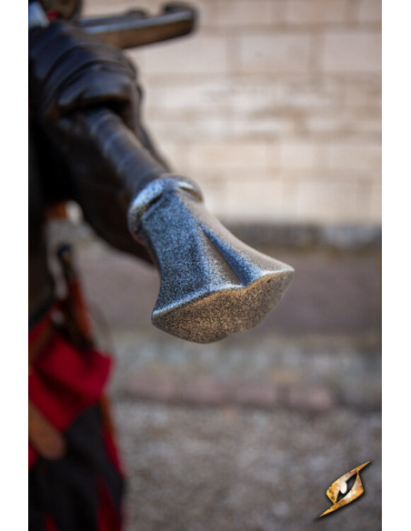 Mandoble de style flammigère...