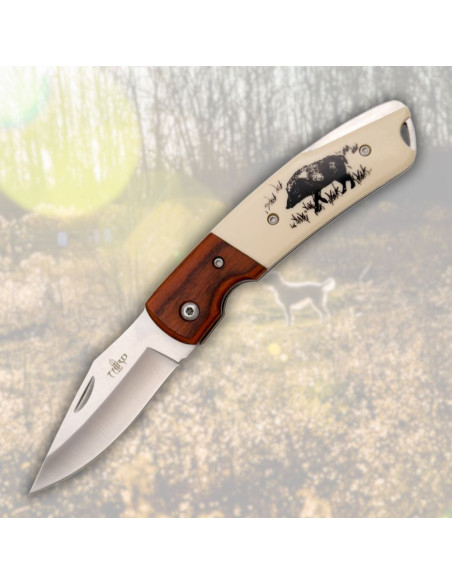 Couteau marque Third avec manche...