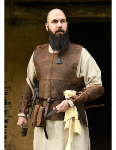 Porte medieval en cuir modèle Sindri, couleur marron 2