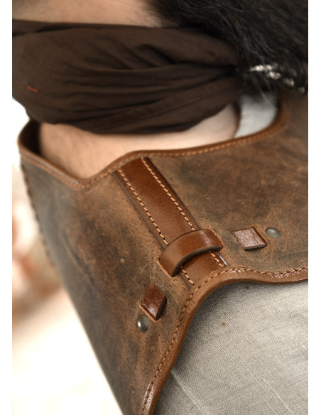 Porte medieval en cuir modèle Sindri,...