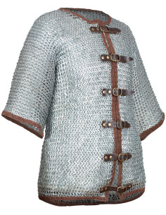 Chemise en mailles à anneaux plats rivetés, finition...