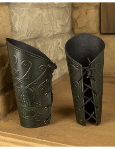 Bracelets médiévaux en cuir modèle Ragnarok, couleur verte 2