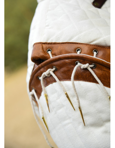 Gambison médiéval à manches...