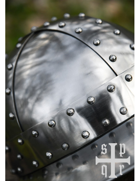 Casque médiéval Kettle du XIVe siècle...