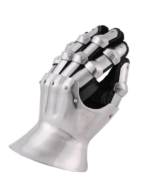 Gantelets médiévaux du XIVe siècle....