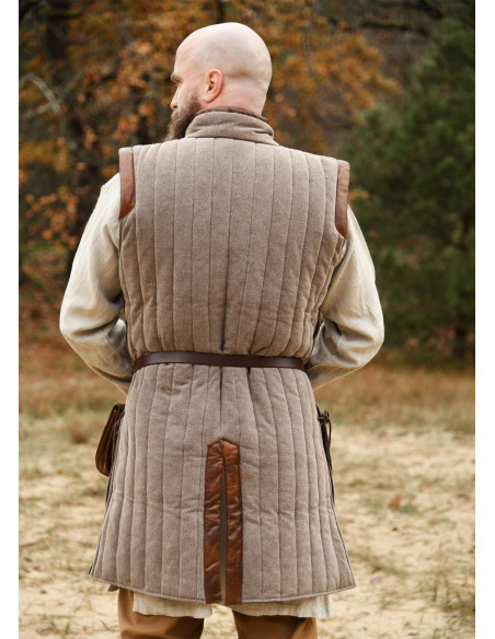 Gambison médiéval sans manches...