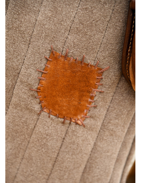 Gambison médiéval sans manches...