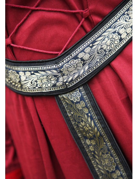 Ceinture médiévale décorée en Y,...