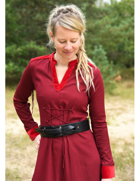 Robe médiévale longue modèle Meira,...