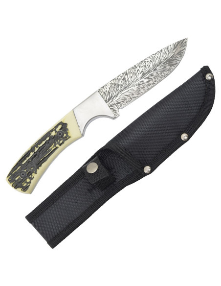 Couteau aventure, manche en corne et...